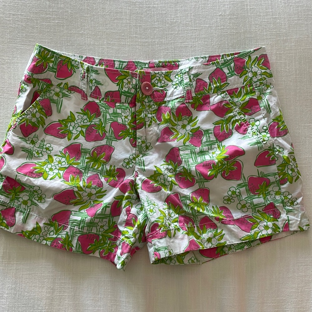 Lilly Pulitzer Callahan short creme fraiche size 6